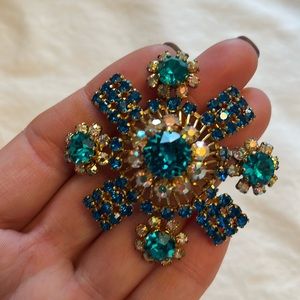 VTG Brooch